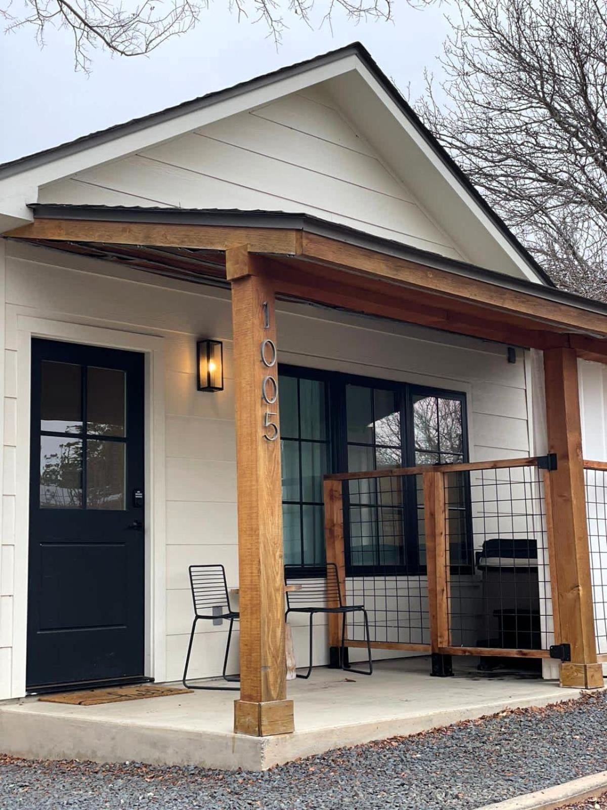 Alley Kat Guesthouse With Private Hot Tub Fredericksburg Exterior foto